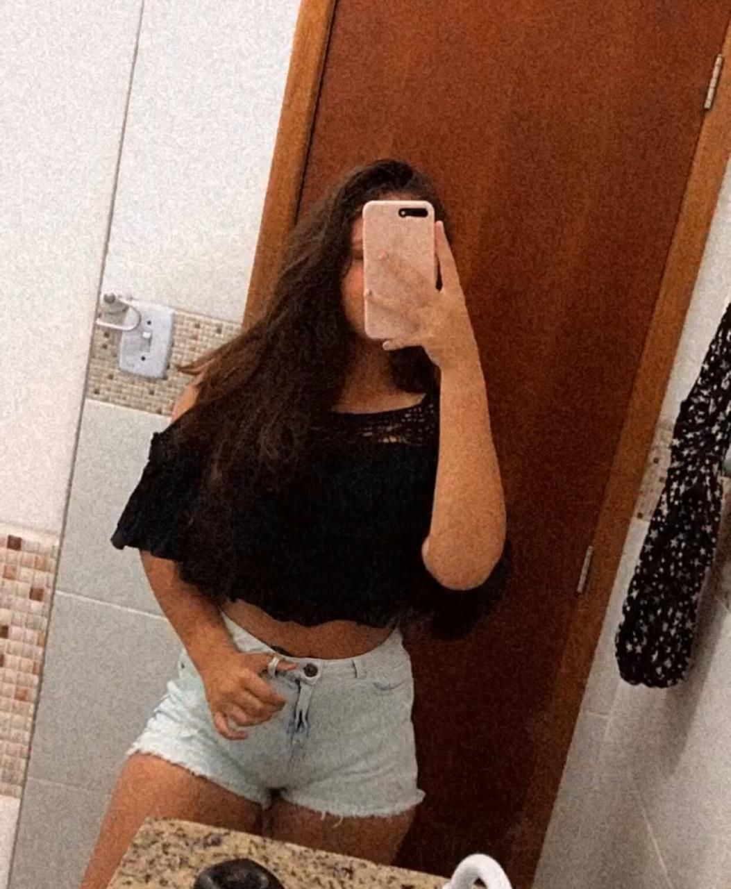 <em>Daniela</em>